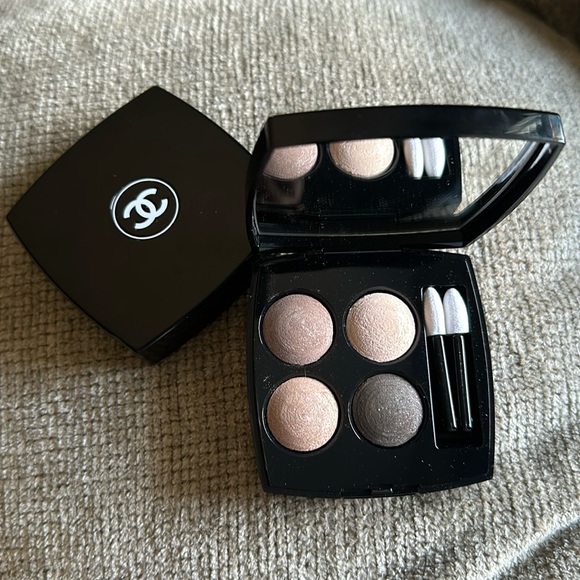 Chanel Les 4 Ombres 266 Tissé Essentiel - Picture 1 of 2
